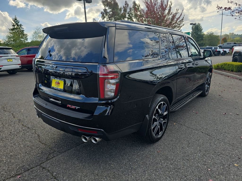 2024 Chevrolet Suburban RST