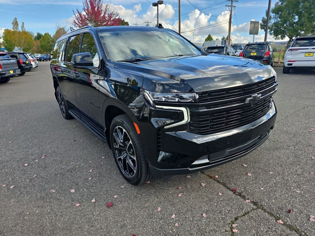 2024 Chevrolet Suburban RST