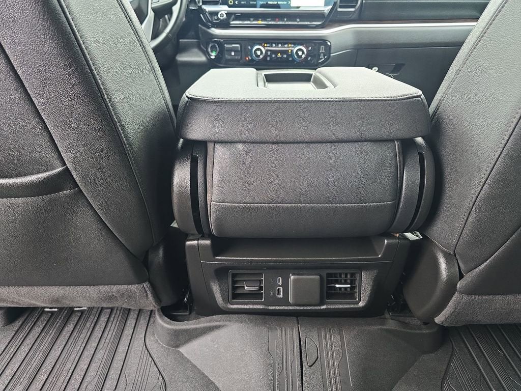 2025 GMC Sierra 3500 HD SLT