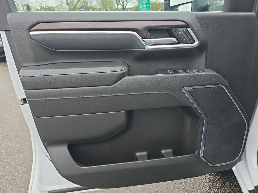 2025 GMC Sierra 3500 HD SLT