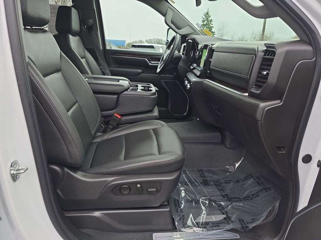 2025 GMC Sierra 3500 HD SLT