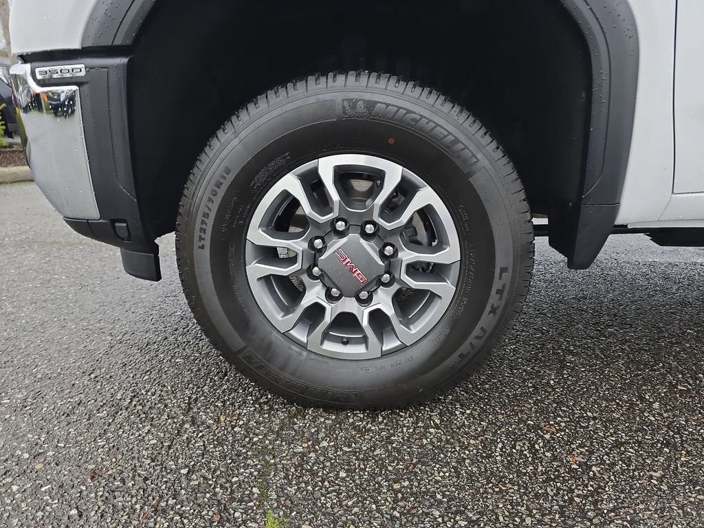 2025 GMC Sierra 3500 HD SLT