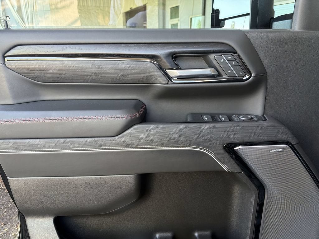 2025 GMC Sierra 2500 HD AT4X
