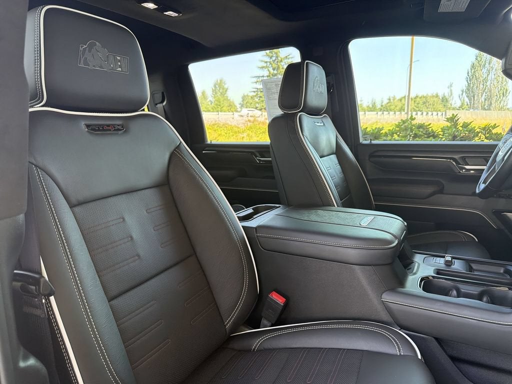 2025 GMC Sierra 2500 HD AT4X