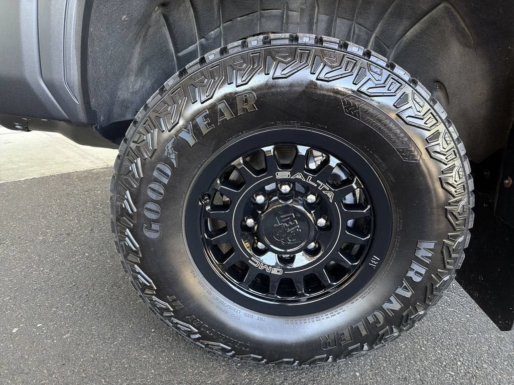2025 GMC Sierra 2500 HD AT4X