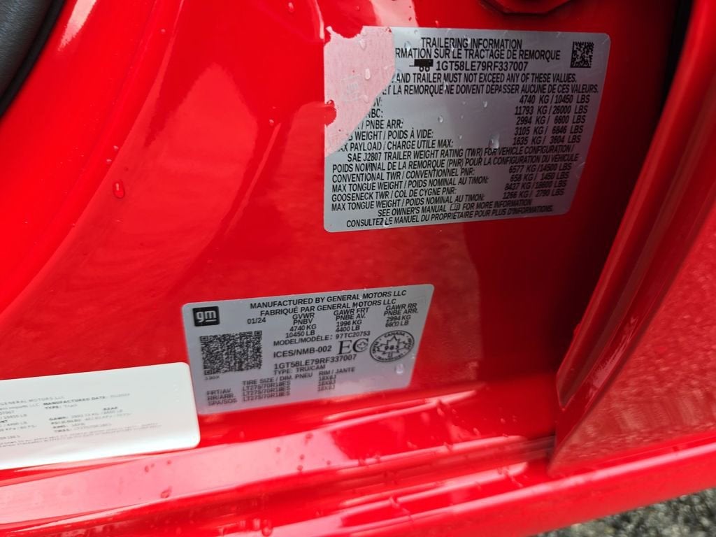 2024 GMC Sierra 2500 HD Pro