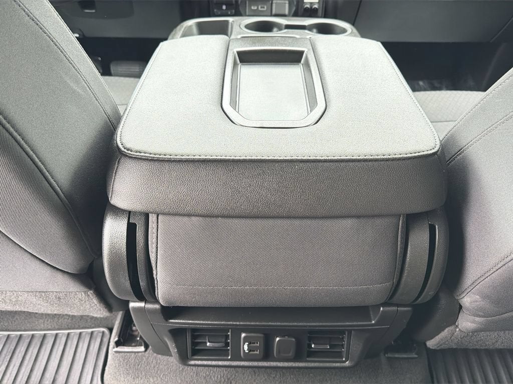 2022 GMC Sierra 3500 HD SLE DRW