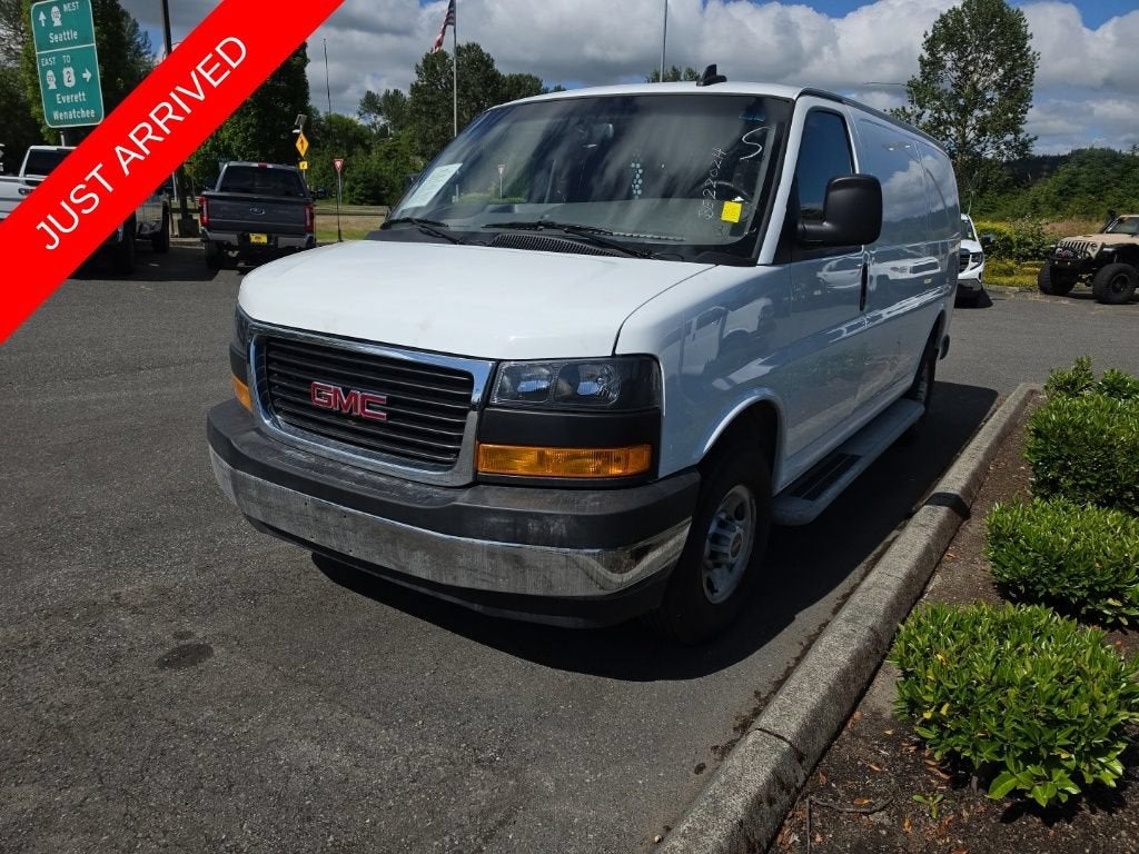 2025 GMC Savana Cargo Work Van