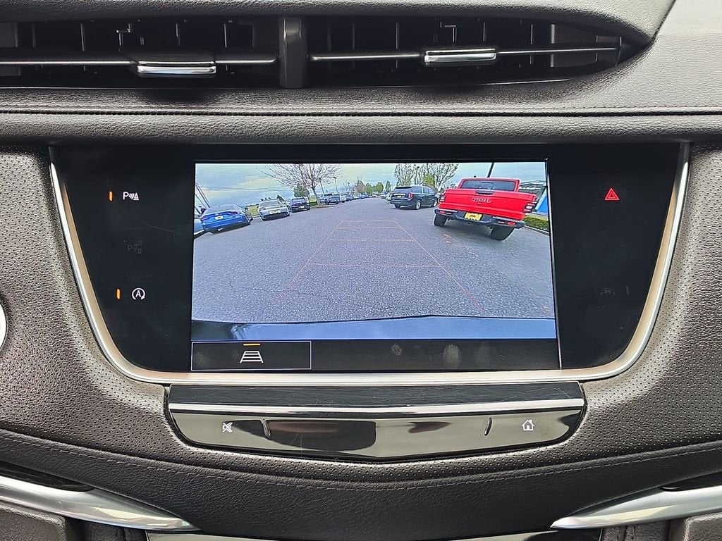 2022 Cadillac XT5 Premium Luxury