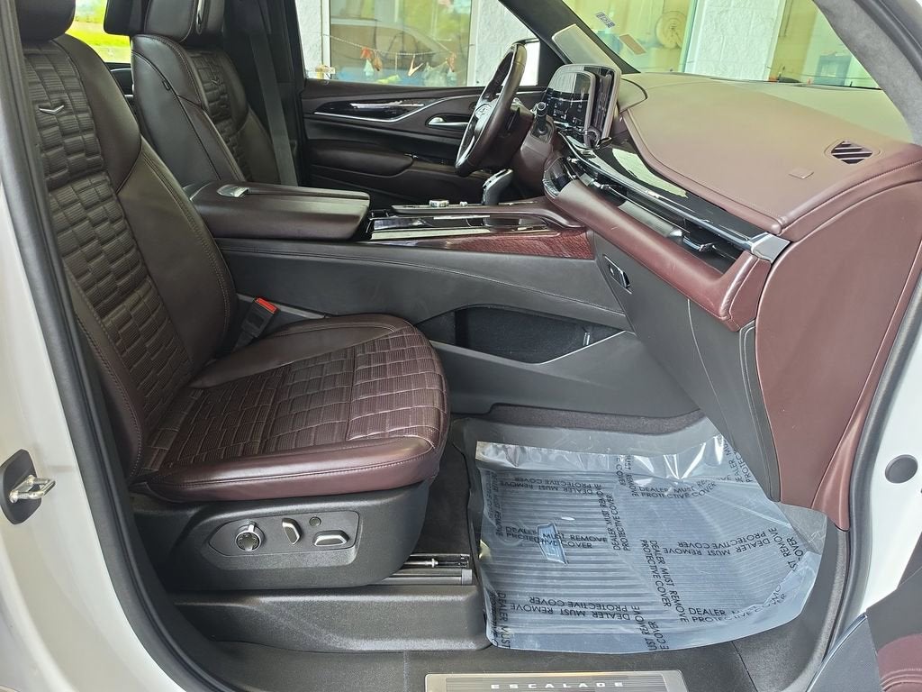 2024 Cadillac Escalade Sport Platinum