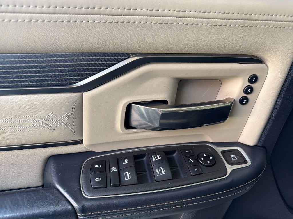 2022 RAM 2500 Limited Crew Cab 4x4 6'4" Box