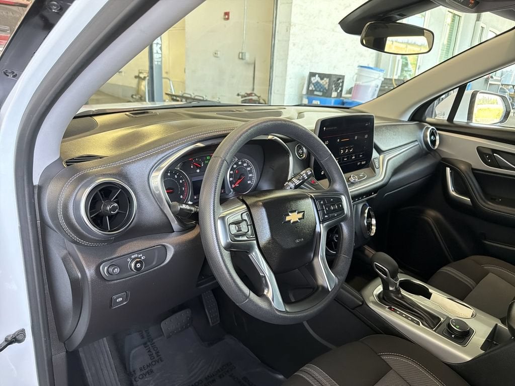 2025 Chevrolet Blazer 2LT - Photo 11