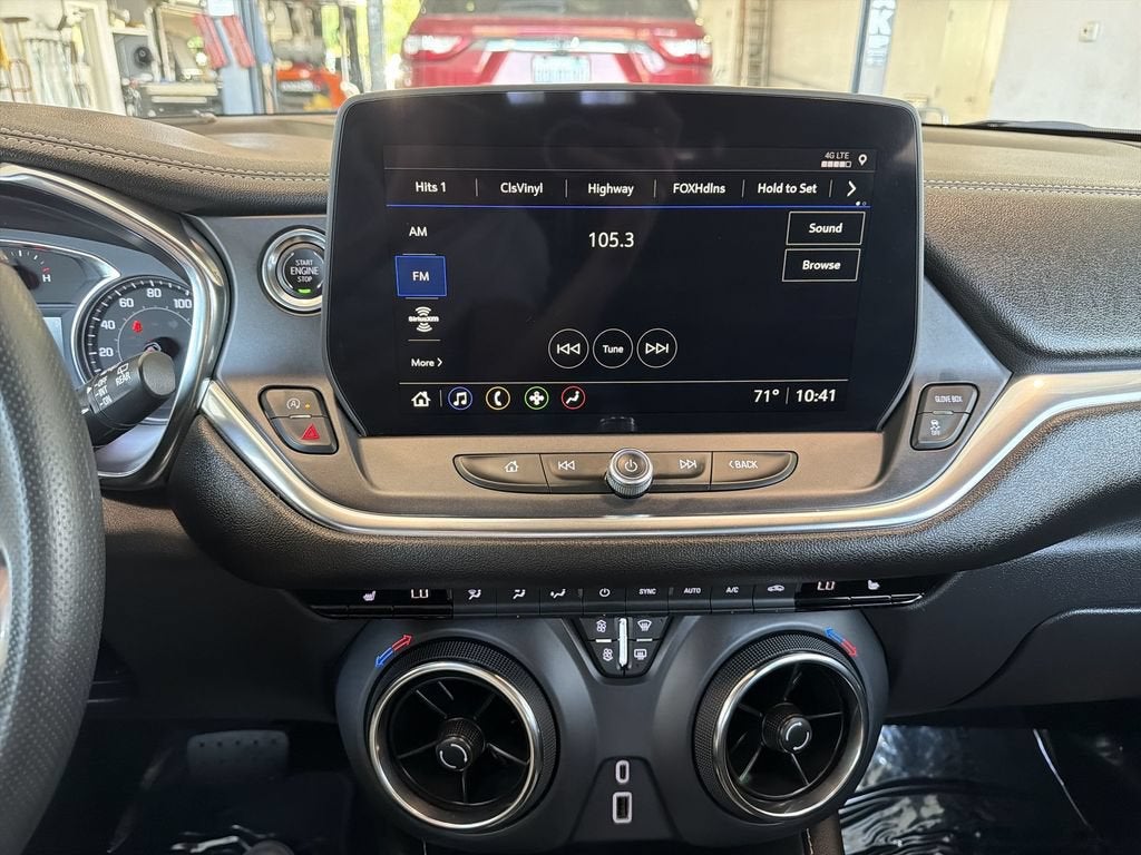 2025 Chevrolet Blazer 2LT - Photo 14