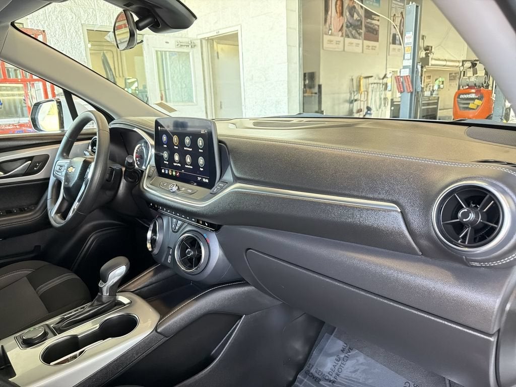 2025 Chevrolet Blazer 2LT - Photo 28