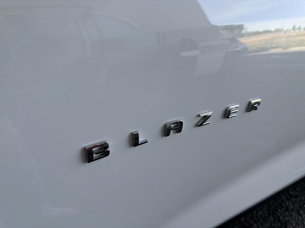 2025 Chevrolet Blazer 2LT - Photo 31