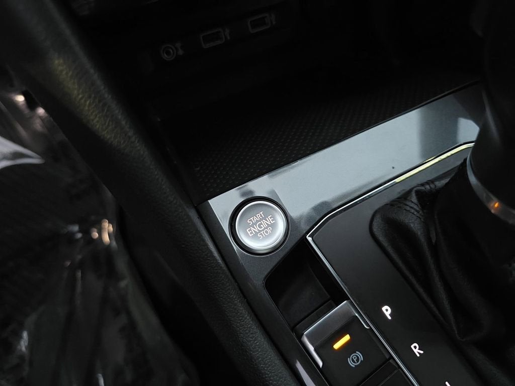 2018 Volkswagen Tiguan 2.0T SEL