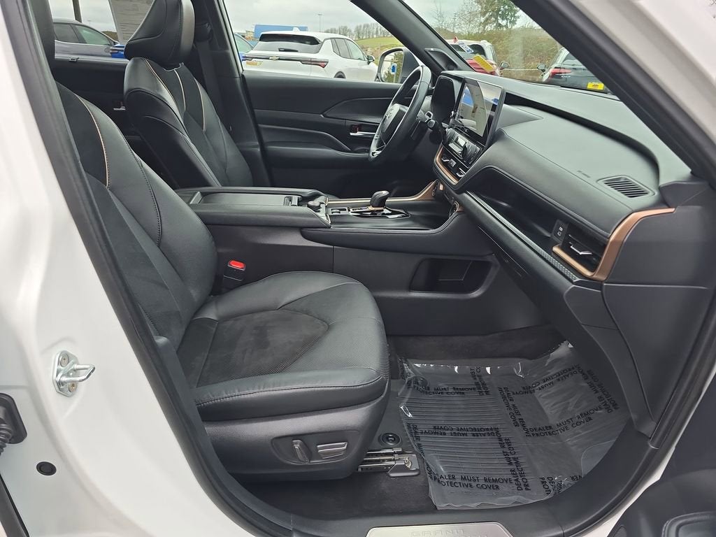 2024 Toyota Grand Highlander Hybrid Platinum MAX