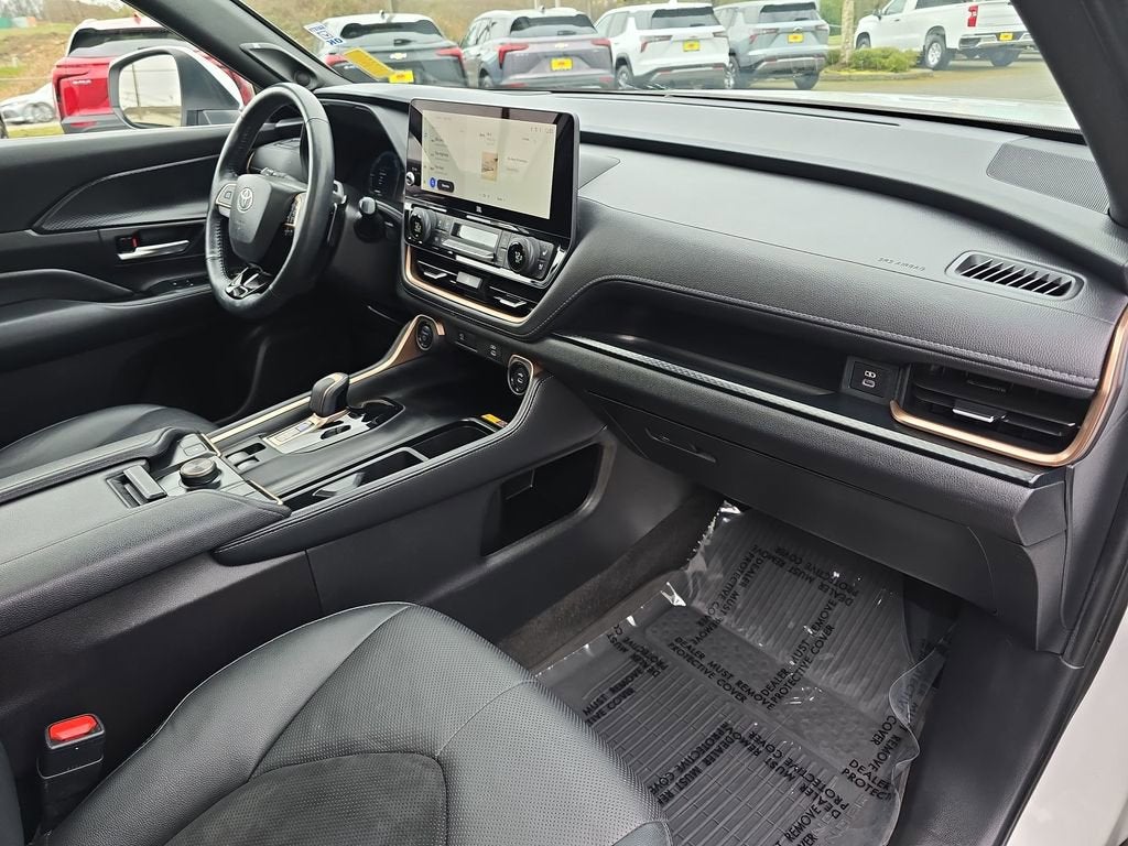 2024 Toyota Grand Highlander Hybrid Platinum MAX