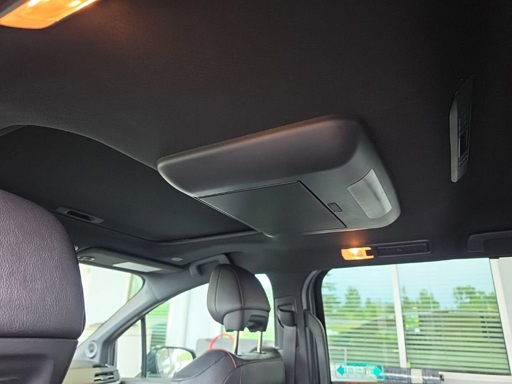 2025 Toyota Sienna LE