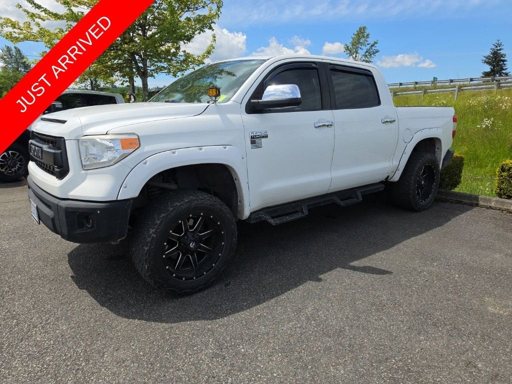 2017 Toyota Tundra Platinum 5.7L 4WD Crew Max Short Bed's photo