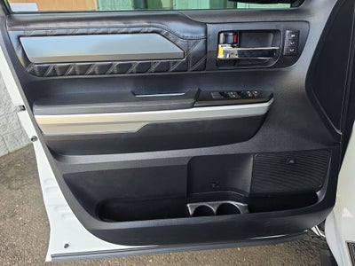 2017 Toyota Tundra Platinum 5.7L V8