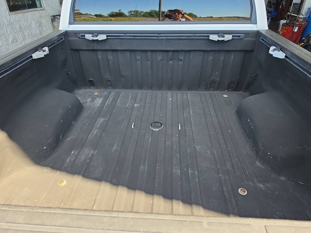 2017 Toyota Tundra Platinum 5.7L V8