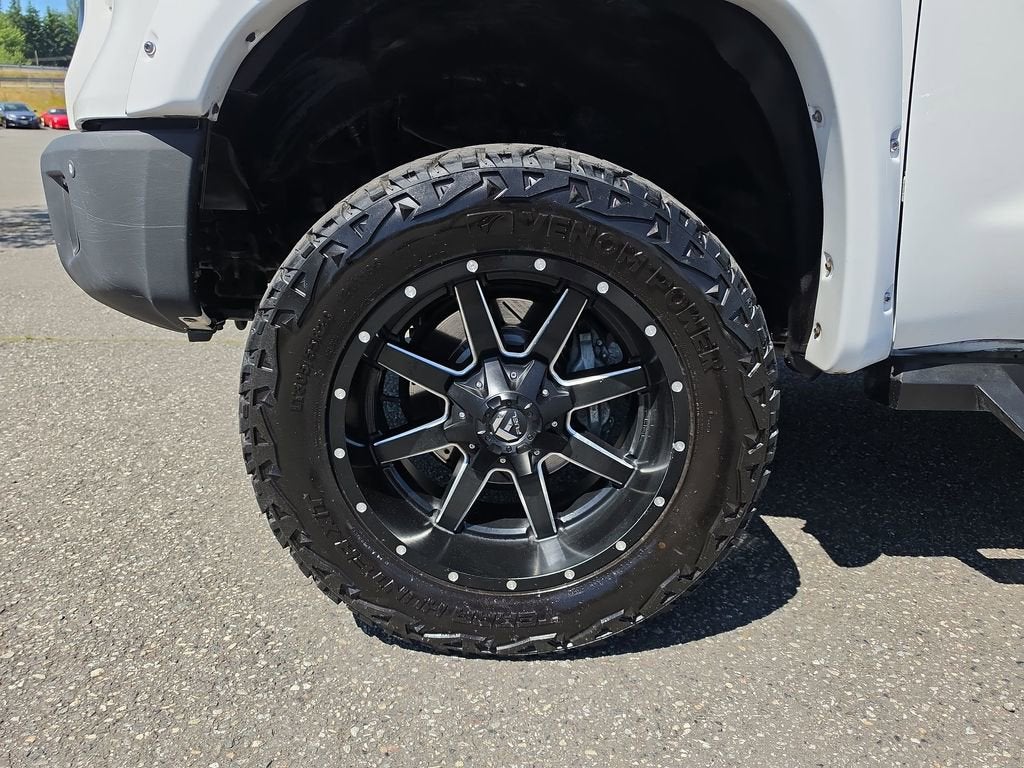 2017 Toyota Tundra Platinum 5.7L V8