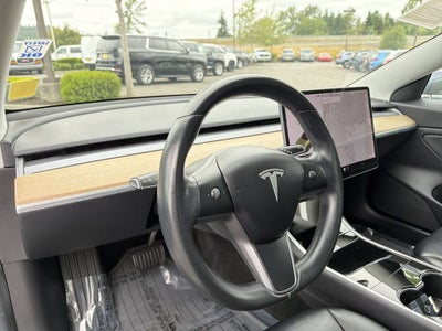 2019 Tesla Model 3 Mid Range