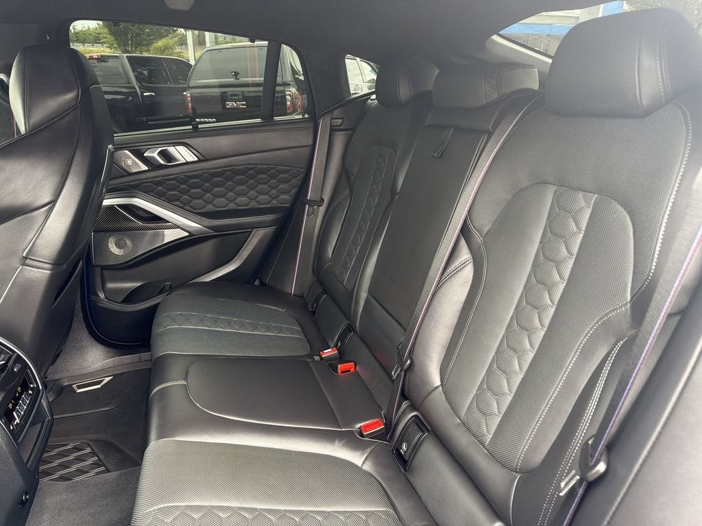 2024 BMW X6 M NA