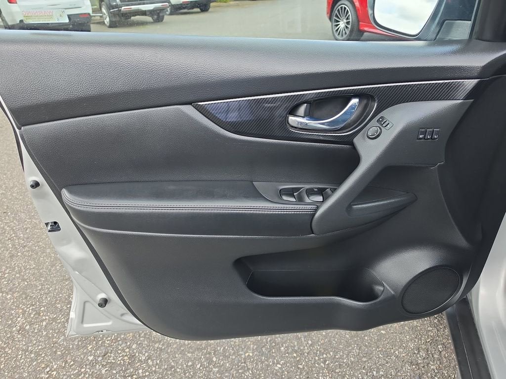 2018 Nissan Rogue SL - Photo 26
