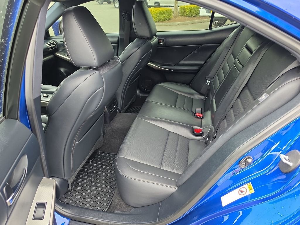 2016 Lexus IS 300 NA