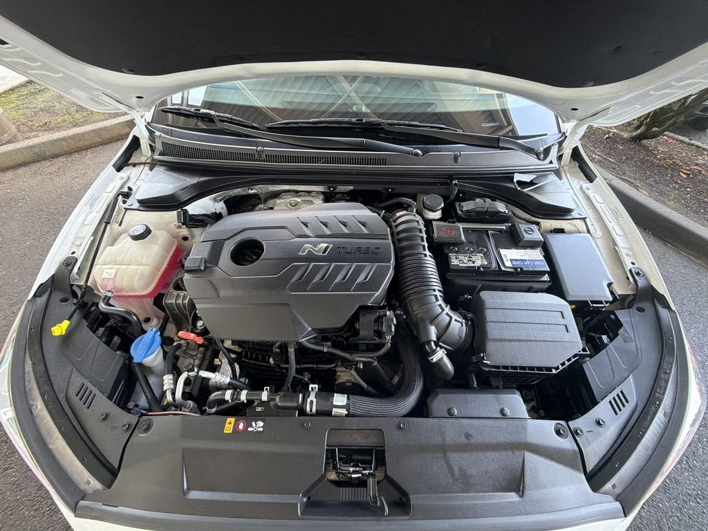 2022 Hyundai Veloster N BASE