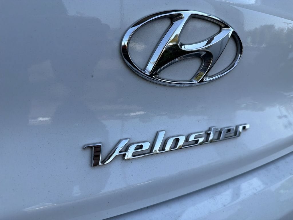 2022 Hyundai Veloster N BASE