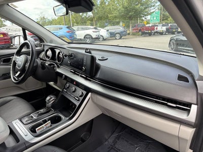 2022 Kia Carnival MPV LX Seat Package
