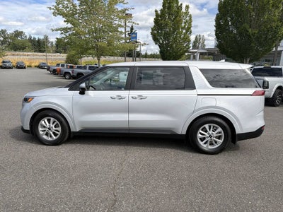 2022 Kia Carnival MPV LX Seat Package