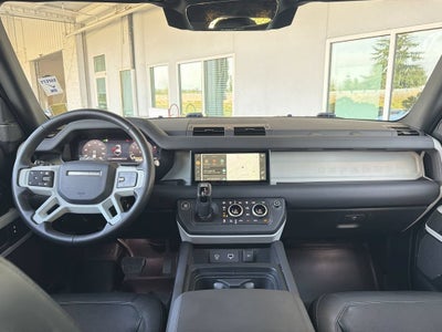 2024 Land Rover Defender 110 P300