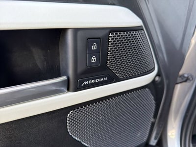 2024 Land Rover Defender 110 P300