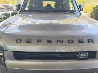 2024 Land Rover Defender 110 P300