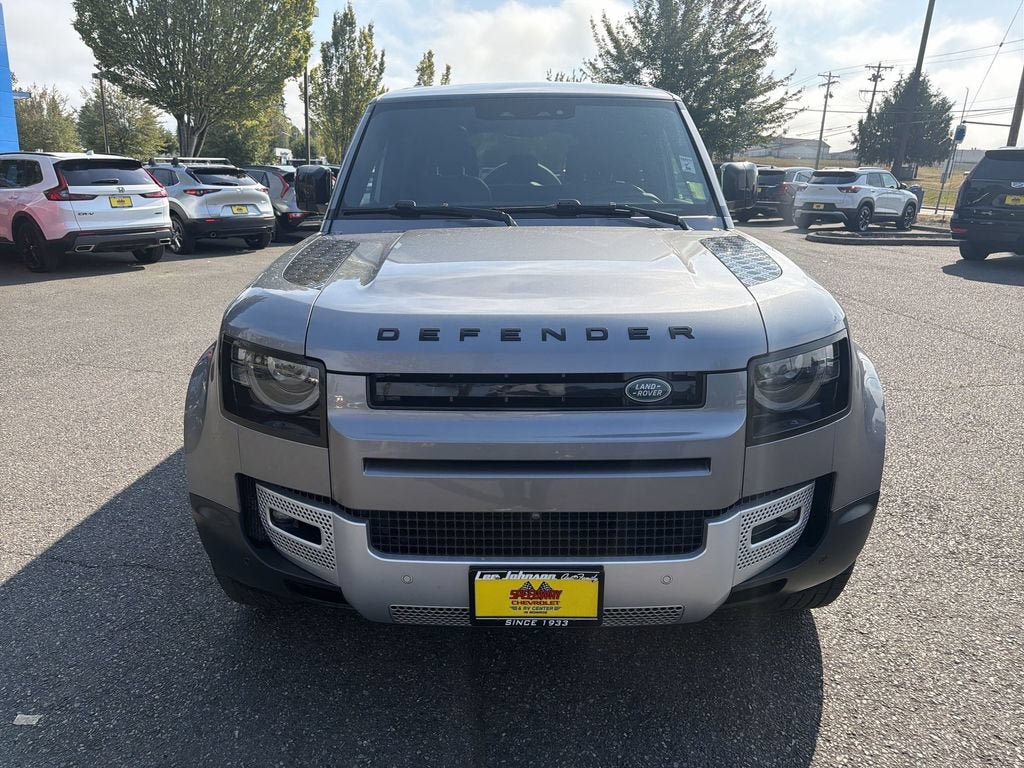 2024 Land Rover Defender 110 P300