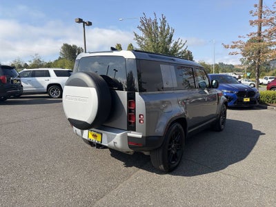 2024 Land Rover Defender 110 P300