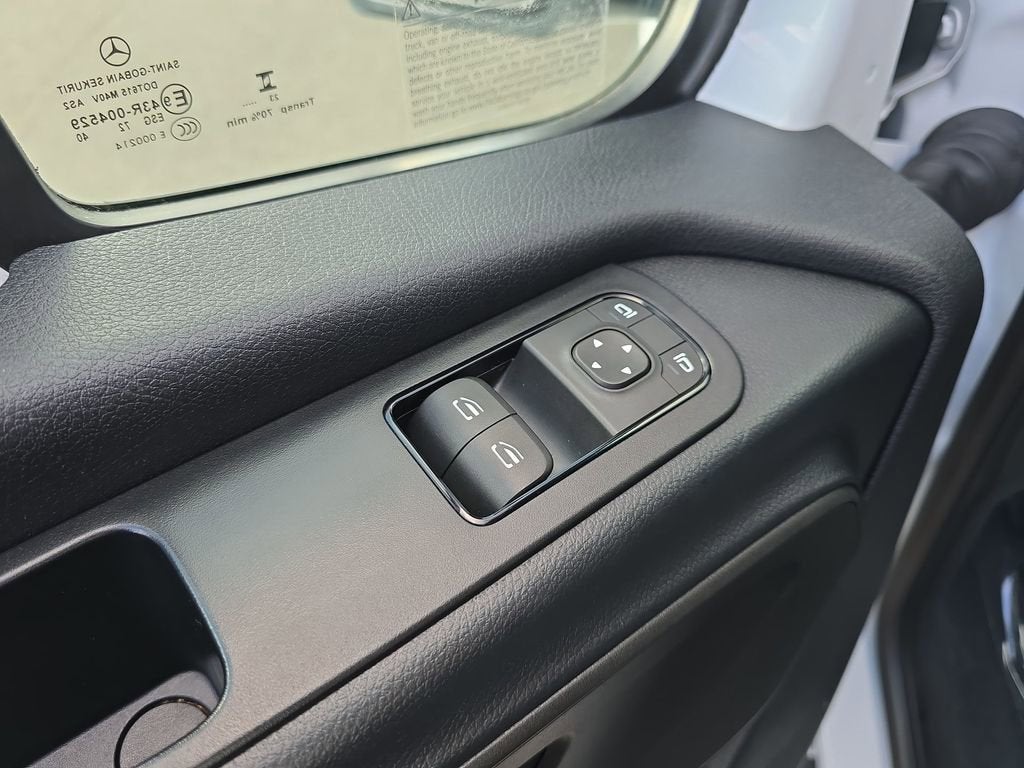 2023 Mercedes-Benz Sprinter 2500 Standard Roof 4-Cyl Gas