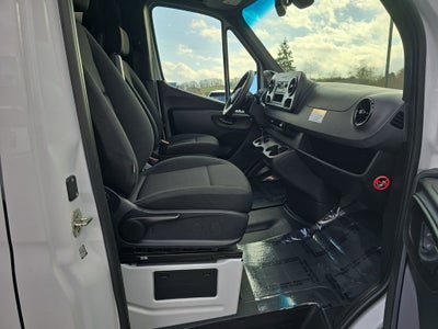 2023 Mercedes-Benz Sprinter 2500 Standard Roof 4-Cyl Gas