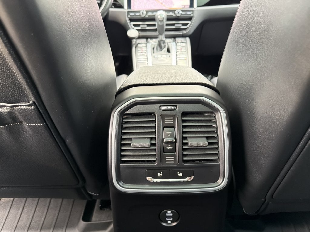 2021 Porsche Macan NA