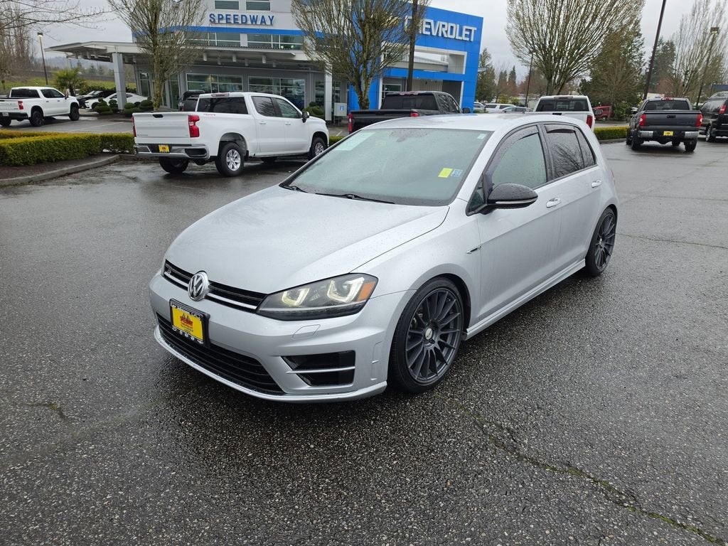 2016 Volkswagen Golf R 4-Door