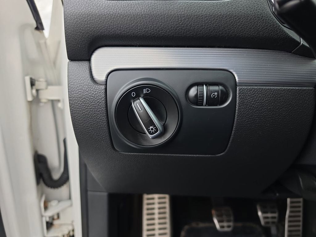 2013 Volkswagen Golf R 4MOTION