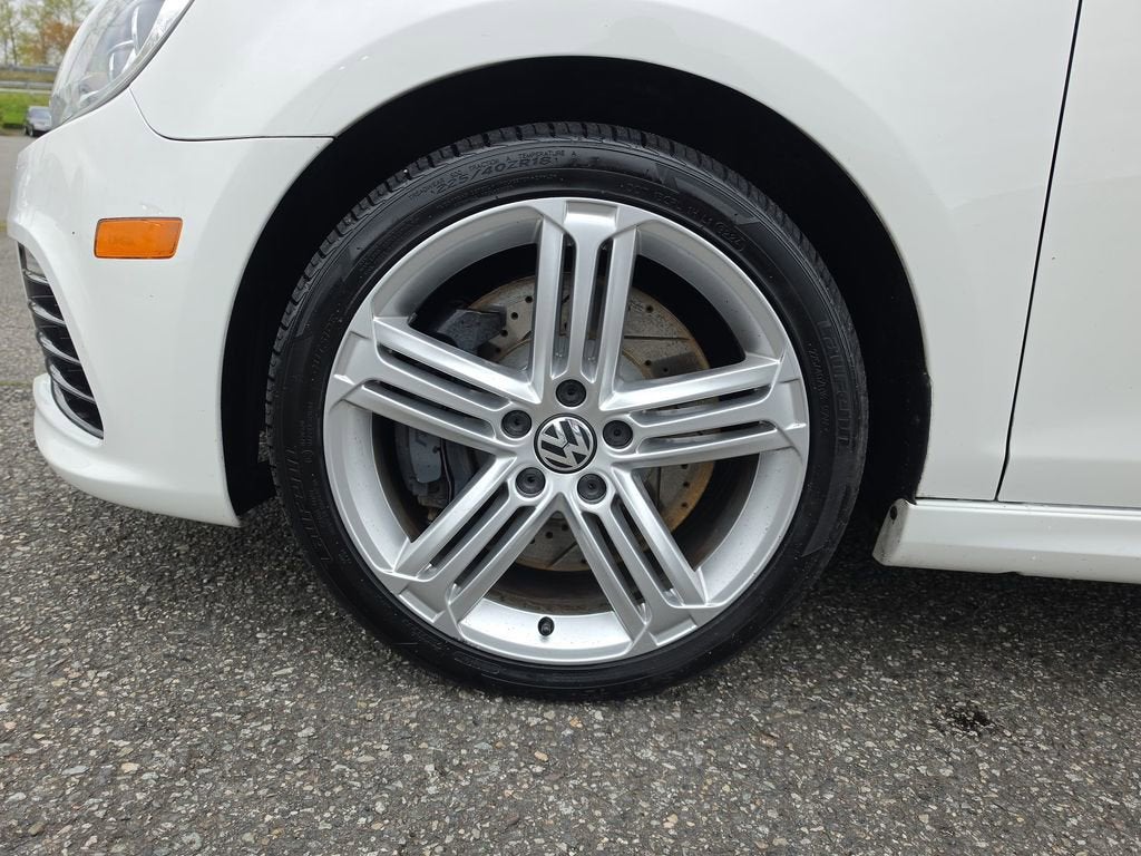 2013 Volkswagen Golf R 4MOTION