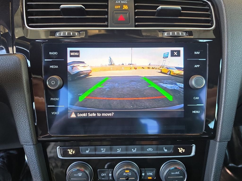 2019 Volkswagen Golf R 2.0T w/DCC & Navigation