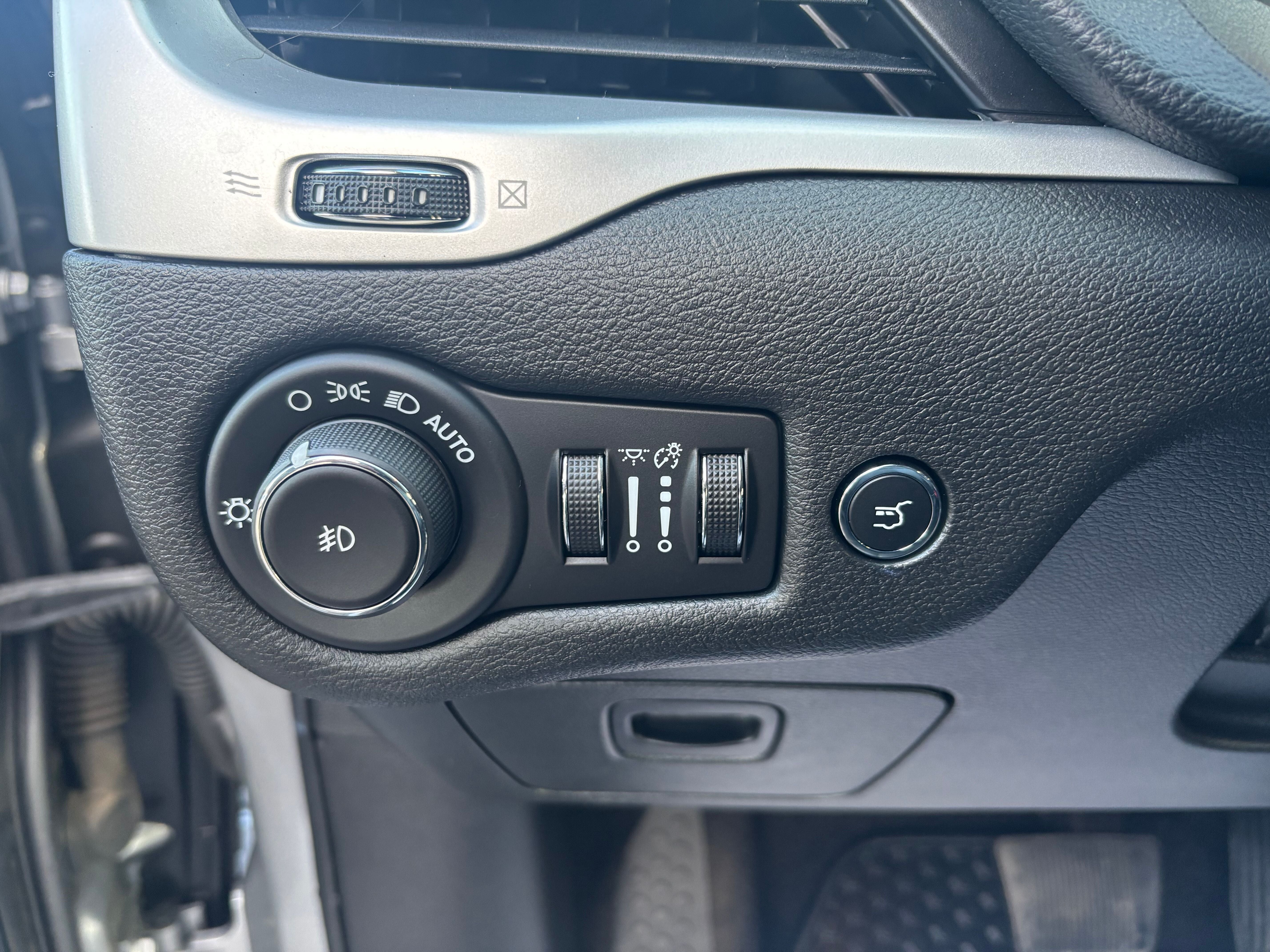 2014 Jeep Cherokee Trailhawk