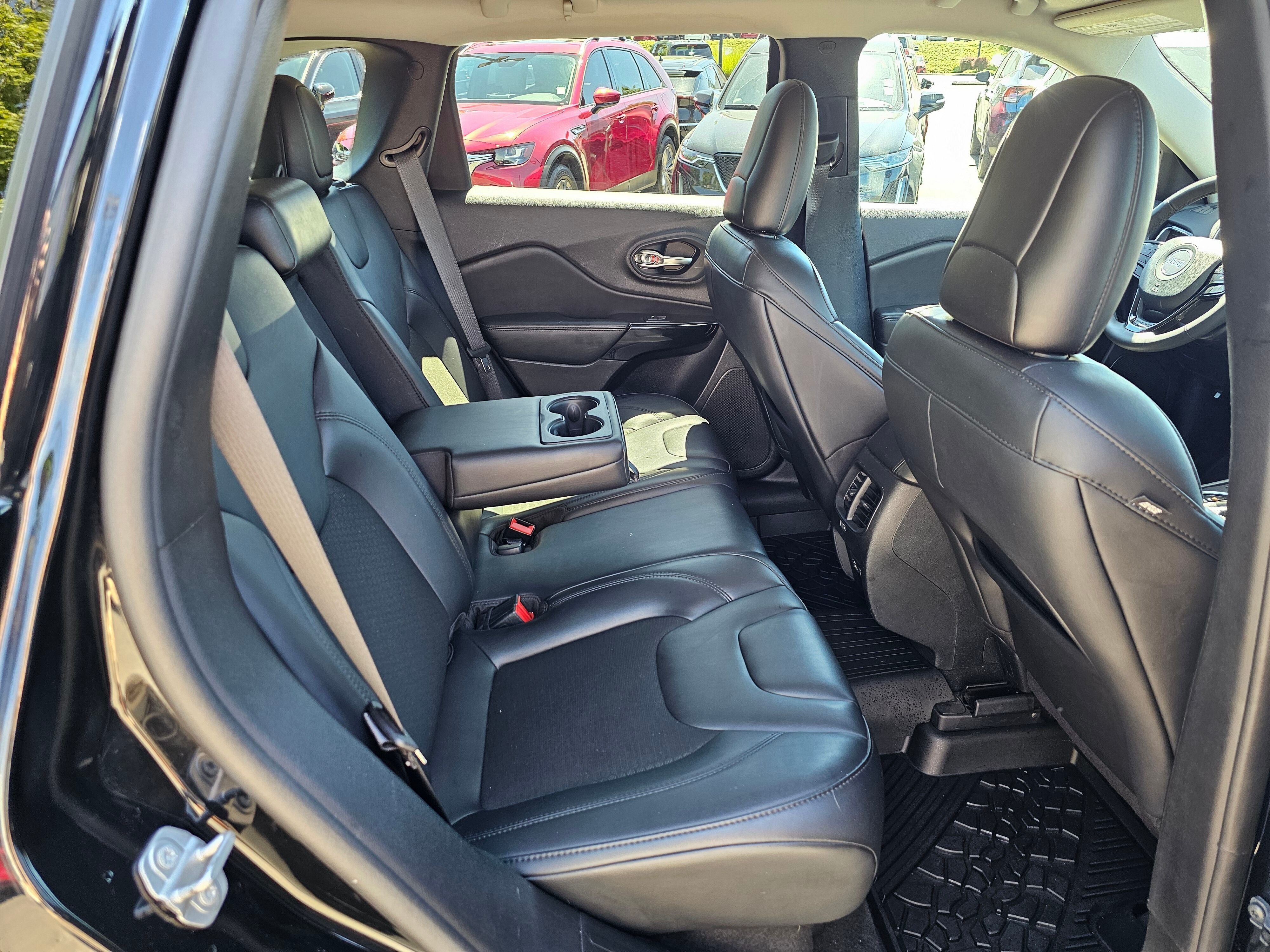 2021 Jeep Cherokee Altitude