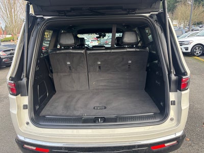 2022 Jeep Wagoneer Series III